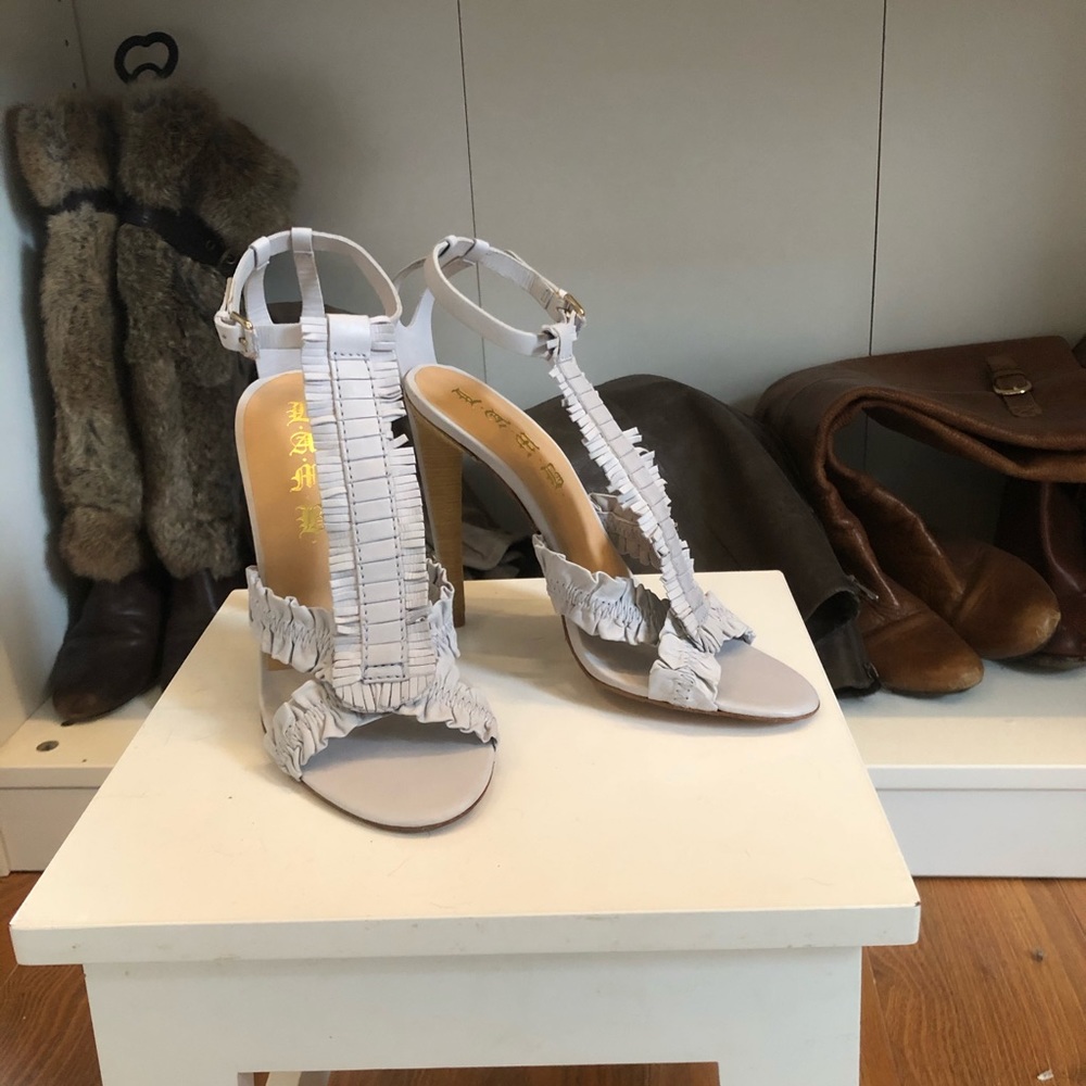 Brand new LAMB heels sz 7